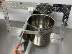 Swinging Double Diner - Dog Drink & Food Bowls For Kennel -Vetdiet Shop 991062 52 full 01540.1638911430