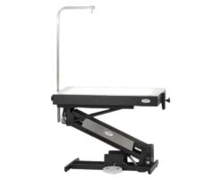 PetLift MasterLift Low-Rider Electric Grooming Table With Lighted Top